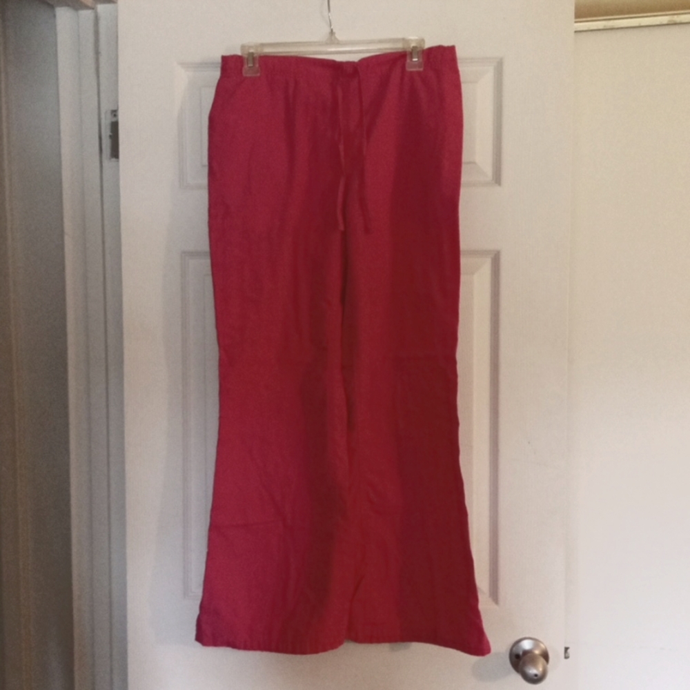 Woman small scrub pants